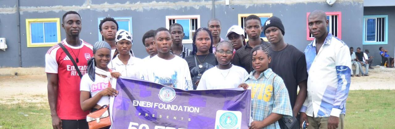 Students gathered outside Harvard International School, Jeddo